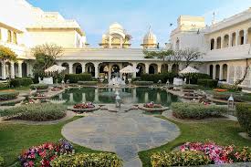 Taj Lake Palace Udaipur Indien Das Schonste Hotel Der Welt Travel On Toast Udaipur Taj Mahal Hotel