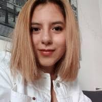 Alba Pelaez's Instagram, Twitter & Facebook