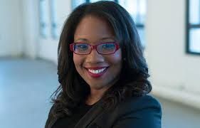 Dr. Tina Lasisi, born in Plovdiv, Bulgaria, is a postdoctoral researcher in  Biological Anthropology at Penn State University. After growing up in the  Netherlands, she went