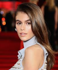 Official profile of american fashion model kaia gerber , including biography, photos, fmdcard, sed card, lookbook, portfolio, videos, agencies, magazine covers. Kaia Gerber Bleach Blonde Hair Is Lighter Than Ever