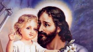 Al suo interno troviamo un bellissimo altare adornato, il quale conserva gelosamente la reliquia del santo protettore di pamplona. San Giuseppe Patrono Della Chiesa Universale E Protettore Dei Padri