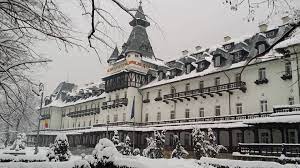 Valcea si la 80 km sud de sibiu, in judetul valcea; Sarbatori De Pasti Si 1 Mai 2021 Calimanesti Hotel Central Pico Mar Travel