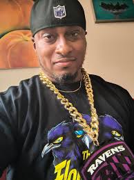 The bills are gonna get ran out of their own stadium Sunday night watch