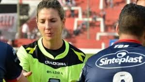 Primera división (argentina) tables, results, and stats of the latest season. Gisela Trucco Se Convierte La Primera Mujer Que Integra La Terna Arbitral En Argentina