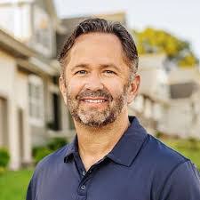 Kevin Newkirk's Instagram, Twitter & Facebook