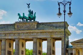 Die besetzung des brandenburger tors in berlin ist beendet. Fest Brandenburger Tor Heute