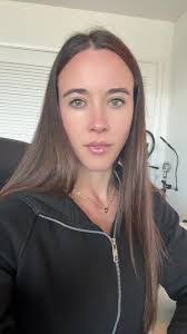 Brianna Vera's Instagram, Twitter & Facebook