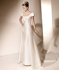 Abito da sposaabito da sposa argentoabito da sposa con cappottoabito da sposa fioriabito da sposa grigioabito da sposa neroabito da sposa tailleurabito da sposa verdevalentino abito acquistato nello storico negozio a marchio esclusivo le gi di valentino di via ruggero settimo a palermo. Valentino Dress Wedding Iucn Water