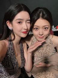 Alot of people encounter omg the selfie princess Starlight tencent awards  ✨️ #WangYuwen