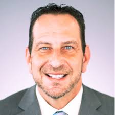 When I entered this industry 21 years ago, this guy trained me in the ways  of the barcode! Great seeing Michael Porter from Zebra Technologies.  StayLinked Corporation