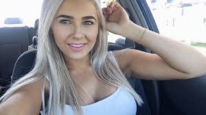 Larissa Rogers's Instagram, Twitter & Facebook