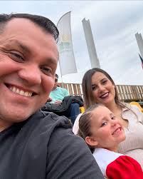 Últimas fiestas donde mis fotos tienen 3 rostros 🥹🤭💖 el próximo año mi  segunda princesa estará en mis brazos si dios quiere💖 feliz y orgullosa de  mi hermosa familia💖 y de mi