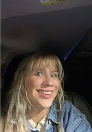 Hannah Dunlap's Instagram, Twitter & Facebook