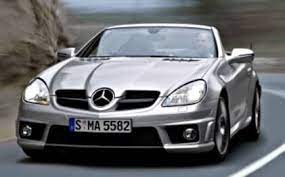 Includes mpg engine type trim levels and more. Mercedes Benz Slk Class 2009 Price Specs Carsguide