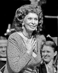 She's also proved that she's a very talented actress. Feuilleton Ein Taurus Fur Sophia Loren Region Insudthuringen