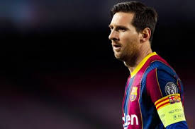 La signature de lionel messi en faveur du psg demeure imminente. Journal Des Transferts Le Psg A Fait Une Offre A Messi Une Piste S Envole A L Om L Indice De Neymar Revolution A La Juve Football Maxifoot