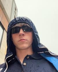 Colin Myers's Instagram, Twitter & Facebook