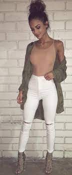 Winter Outfits Brown Spaghetti Strap Top And White Pants Trendy Summer Outfits Stylish Summer Outfits Jeans Outfit Women