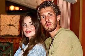 Brando Ephrikian ancora innamorato di Raffaella Scuotto dopo l'addio?/  Dedica criptica dell'ex Uomini e Donne