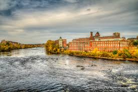 View Of The Merrimack River, In Downtown Manchester, New Hampshire Stock  Photo - Alamy