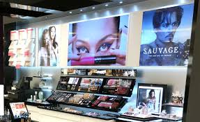 Ett svenskt kosmetikamärke med kvalité som ledord. The Top Three Issues Facing Beauty And Cosmetics Retailers Display Mode