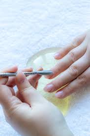 Eibe billige alternative zu allen gelnägeln! Was Tun Nagelstudio Geschlossen Rausgewachsene Gel Und Kunstnagel Retten Innenaussen