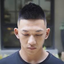 Chinese Man Hard Part With Front Of Mohawk Asian Hair Asian Men Hairstyle Haircuts For Men