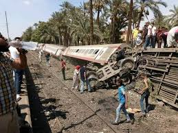 #حادث #اصطدام #قطارين وخروج ٣ عربات عن القضبان في #سوهاج لا حول ولا قوة الا بالله #قطار #مصر من جانبه، أمر النائب العام المصري بتحقيق عاجل في حادث تصادم القطارين بسوهاج. Ø¥ØµØ§Ø¨Ø© 30 Ø´Ø®Øµ ÙÙŠ Ø­Ø§Ø¯Ø« Ù‚Ø·Ø§Ø± Ø§Ù„ÙŠÙˆÙ… Ø¢Ø®Ø± Ø£Ø®Ø¨Ø§Ø± Ù…Ø±ÙƒØ² Ø§Ù„ÙØ´Ù† Facebook