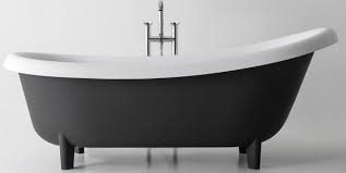 Materiali innovativi e superfici perfettamente lavorate. Vasche Da Bagno Colorate