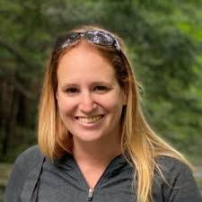 Danielle Depasquale's Instagram, Twitter & Facebook