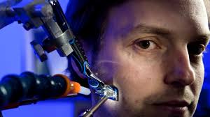 Ştiinţa unui bărbierit perfect: secretele Centrului de Inovare Gillette