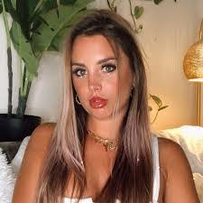 Lila Scherer's Instagram, Twitter & Facebook