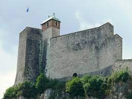 Die zitadelle ist heute trägerin eines doppelten erbes. Zitadelle Besancon Besancon Structurae