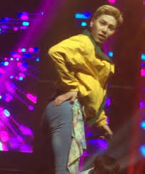 Zelo Lmao This Is Hilarious Bap Zelo Bap Walking Meme