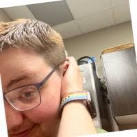 Kristin Shipley's Instagram, Twitter & Facebook