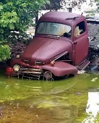 Truck In Pond Farm Trucks Car Pictures Car Yard