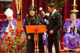 Pedro - Os comparto el emotivo "discurso en forma de oración" que ha pronunciado Liliana, hija de Natividad de la Torre fallecida en el accidente de tren de Adamuz, en el funeral