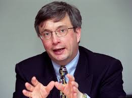 Image of OPTUS COMMUNICATIONS CHIEF EXECUTIVE HOWELL DAVIES GESTURES IN  SYDNEY, 1997-07-02