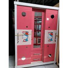 Modelnya yang menarik menjadikan lemari pakaian minimalis jati 3 pintu geser ini menarik. Lemari 3 Pintu Sliding Karakter Motif Lukis Promo Harga Shopee Indonesia