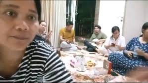 Tetti Feronica Simarmata (@tettisimarmata) · Instagram 照片和视频