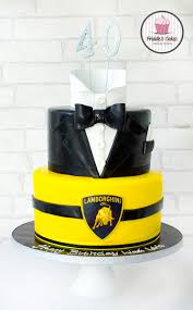There can't be enough of this sweet treat! Friddle S Cakes On Twitter Birthday Cakes For The Men Https T Co Nyuhtchmqq
