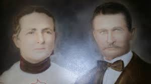 My great grandfather and great grandmother, Harry and Etta Chesser. I can't  remember where the picture was taken.