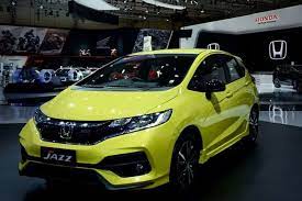 Sedangkan varian vx fitur dikombinasikan pada sentuhan desain di dashboard. Honda Jazz Baru Bisa Dikredit Harga Mulai Rp 240 Jutaan Cicilan Termurah Rp 5 Jutaan Gridoto Com