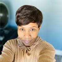 Angie Magee's Instagram, Twitter & Facebook