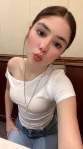 Drea Taylor's Instagram, Twitter & Facebook