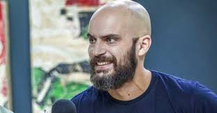 Danilo da Fiumicino: chi è il comico a Celebrity Chef