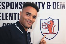 Raith Rovers back Rowe to be sensational new signing