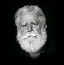 Leonardo DiCaprio Will Co-Host LACMA's Art + Film Gala Honoring James  Turrell