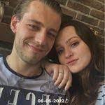 Christy Hoff's Instagram, Twitter & Facebook