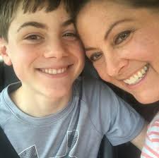 How to frame a jigsaw puzzle?